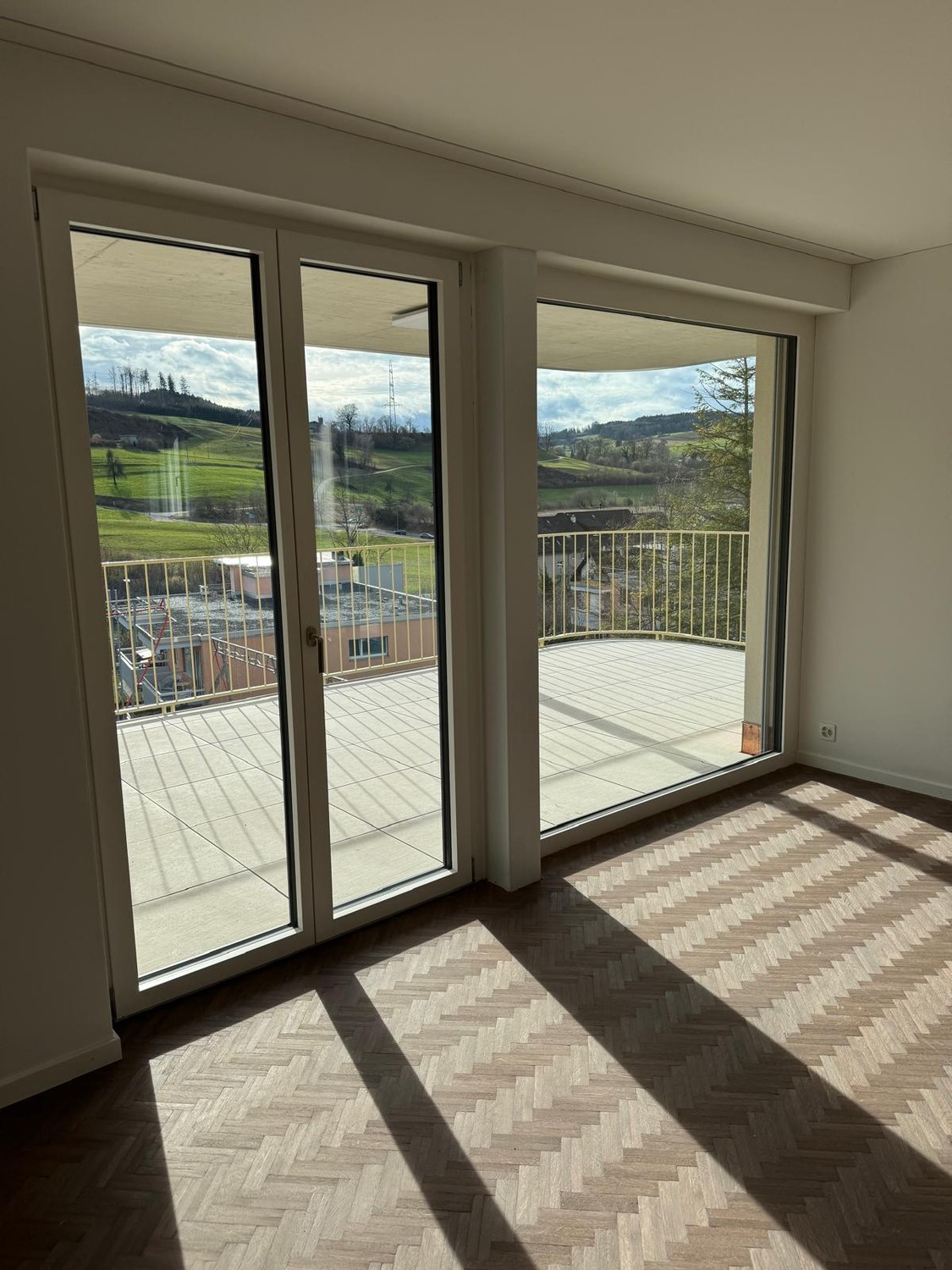 Grosszügige 4.5-Zimmer Neubauwohnung (125 m²)  Erstbezug ab 01. April 2026 in ruhiger Lage Birmensdorf - Bild 3