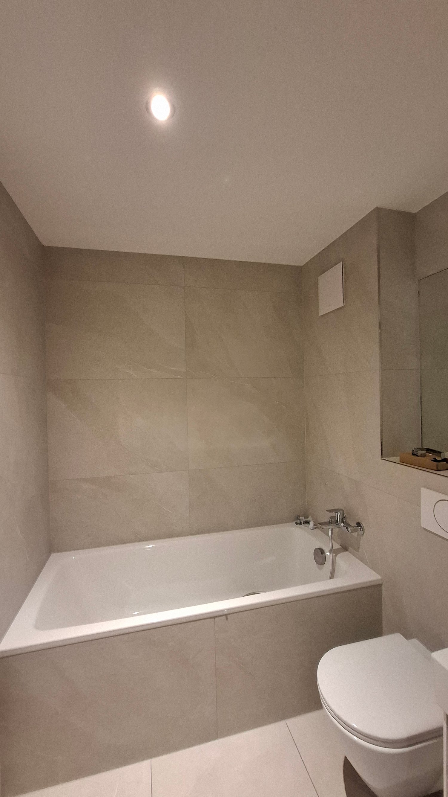 Moderne 3.5-Zimmer-Wohnung mit Blick ins Grüne - Bild 5