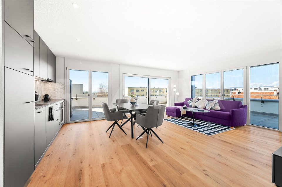 Magnifique attique meublé de 2,5 pièces avec terrasse de 65 m² à Avenches - Bild 2