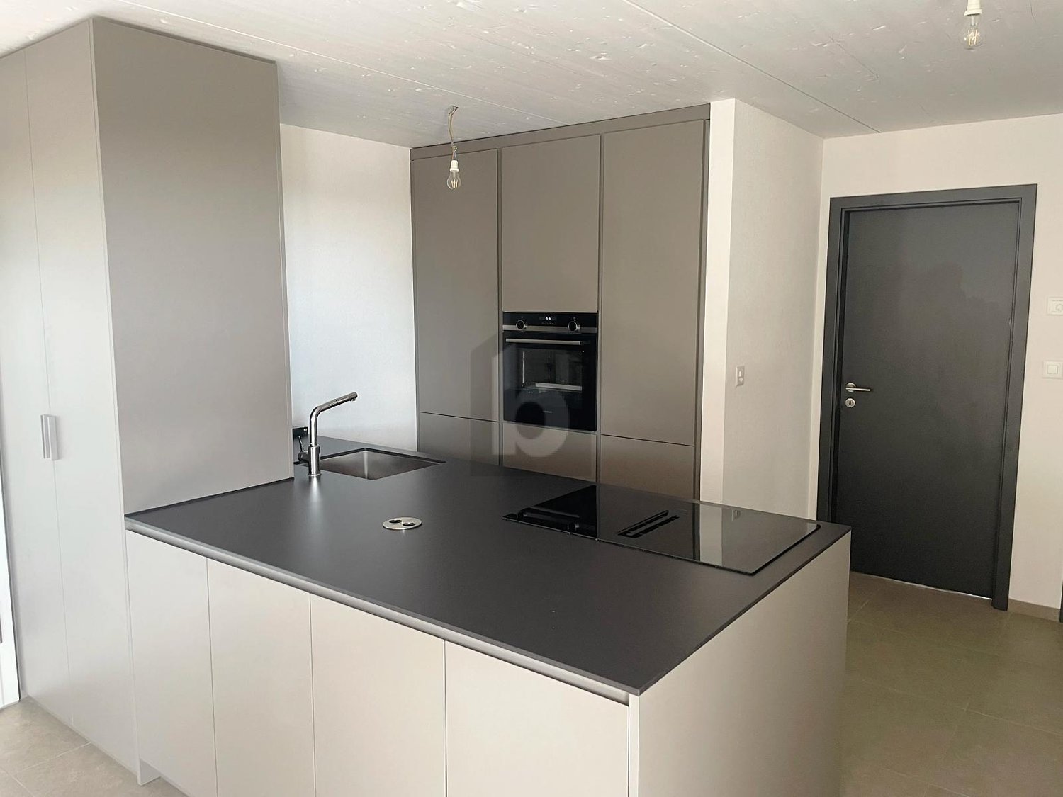 ESPACE LUMINEUX ET CONFORT - Bild 3