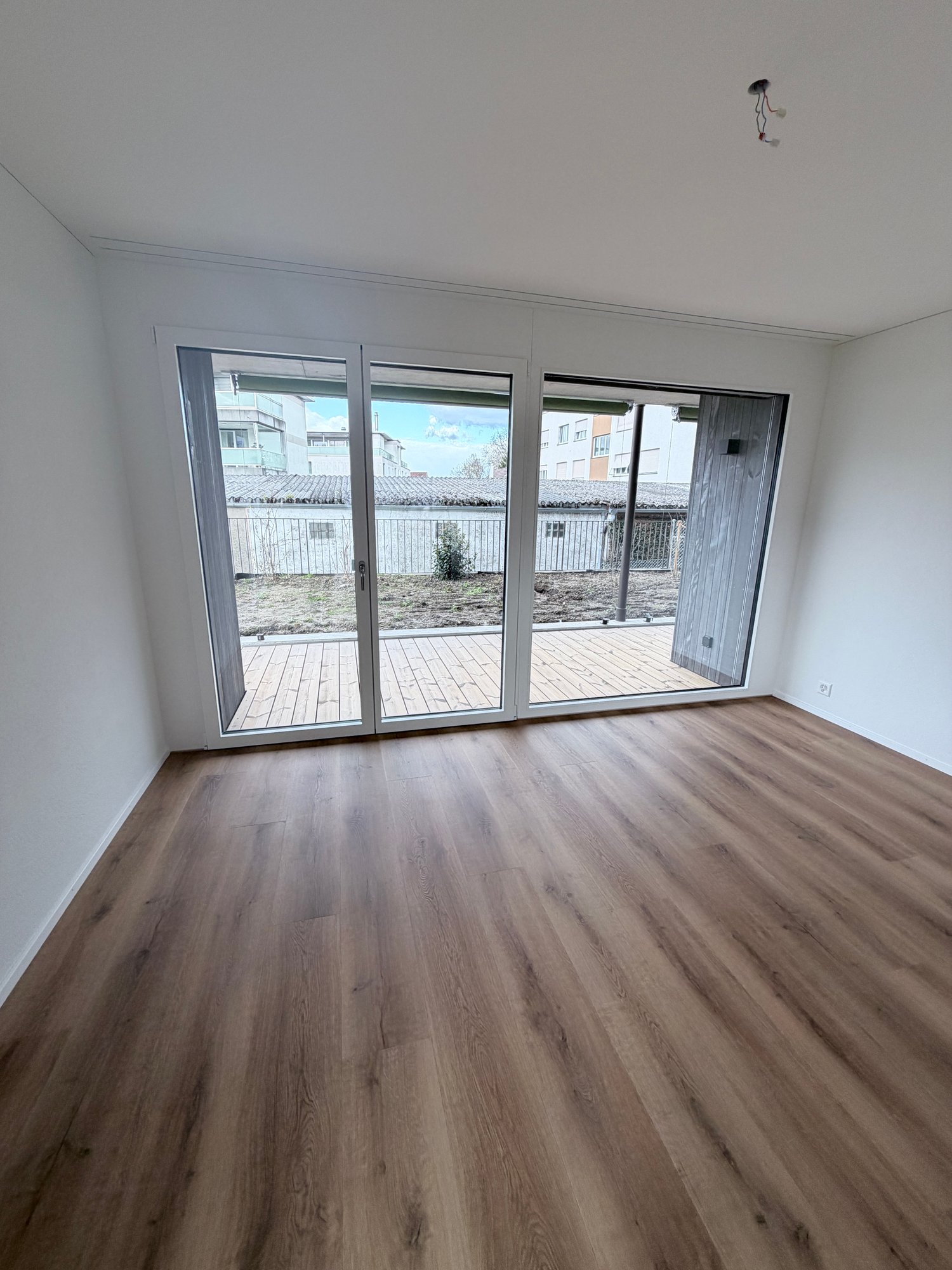 Magnifique appartement de 3,5 pièces avec terrasse à Ipsach + Place de parc offert - Bild 13