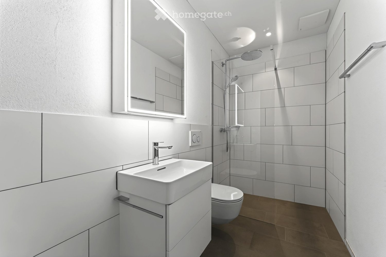 Moderne 3.5-Zimmer-Neubau-Wohnung mit Balkon in Rothenburg - Bild 3