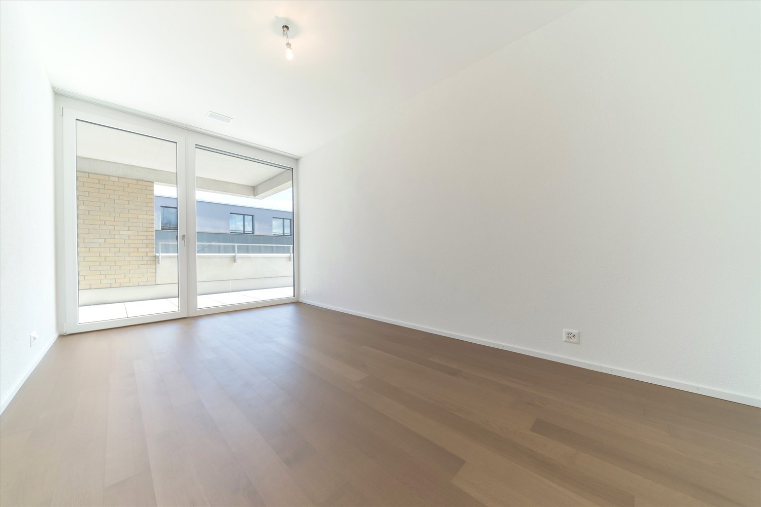 Erste eigene Wohnung? Dann sind Sie hier goldrichtig! - Zimmer