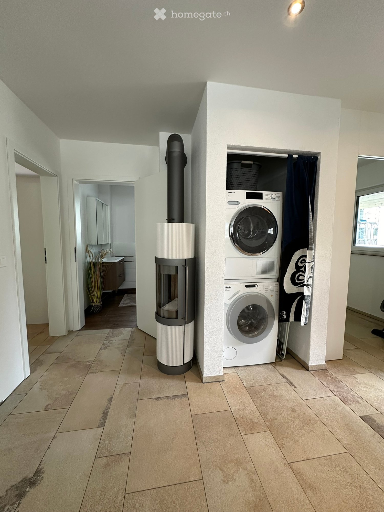 Möblierte 2.5-Zimmer-Wohnung incl. Parkplatz auf der Schaffhauser Breite - Bild 12