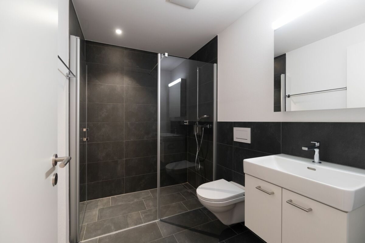 Schöne Wohnung mit Sitzplatz - Bild 5