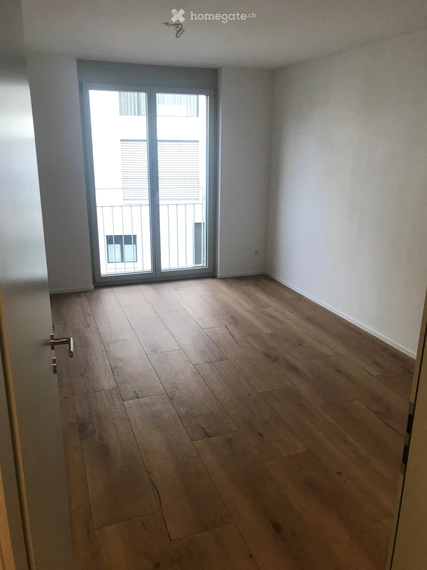 moderne 4.5 Zimmer Wohnung im Zentrum - Bild 4