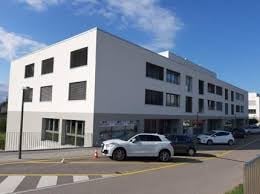 À louer 3.5 pièces , St-Sulpice, pour retraités et PMR - Bild 1