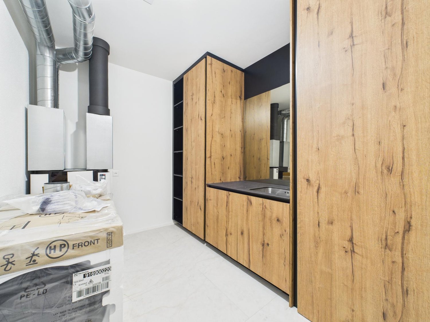 Exklusiver Neubau 2025 – 4.5-Zi. Terrassenwohnung mit 130 m² Panorama - Bild 11