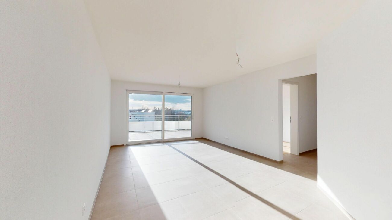 Moderne 4.5-Zimmerwohnung mit 21 m² Terrassenfläche - Bild 4