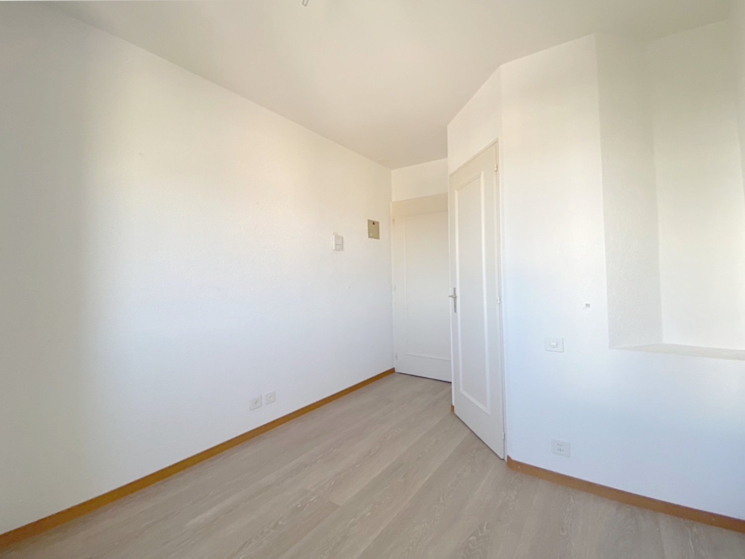 Bel appartement de 4 pièces avec balcon et vue imprenable à Yverdon-les-Bains - Bild 7