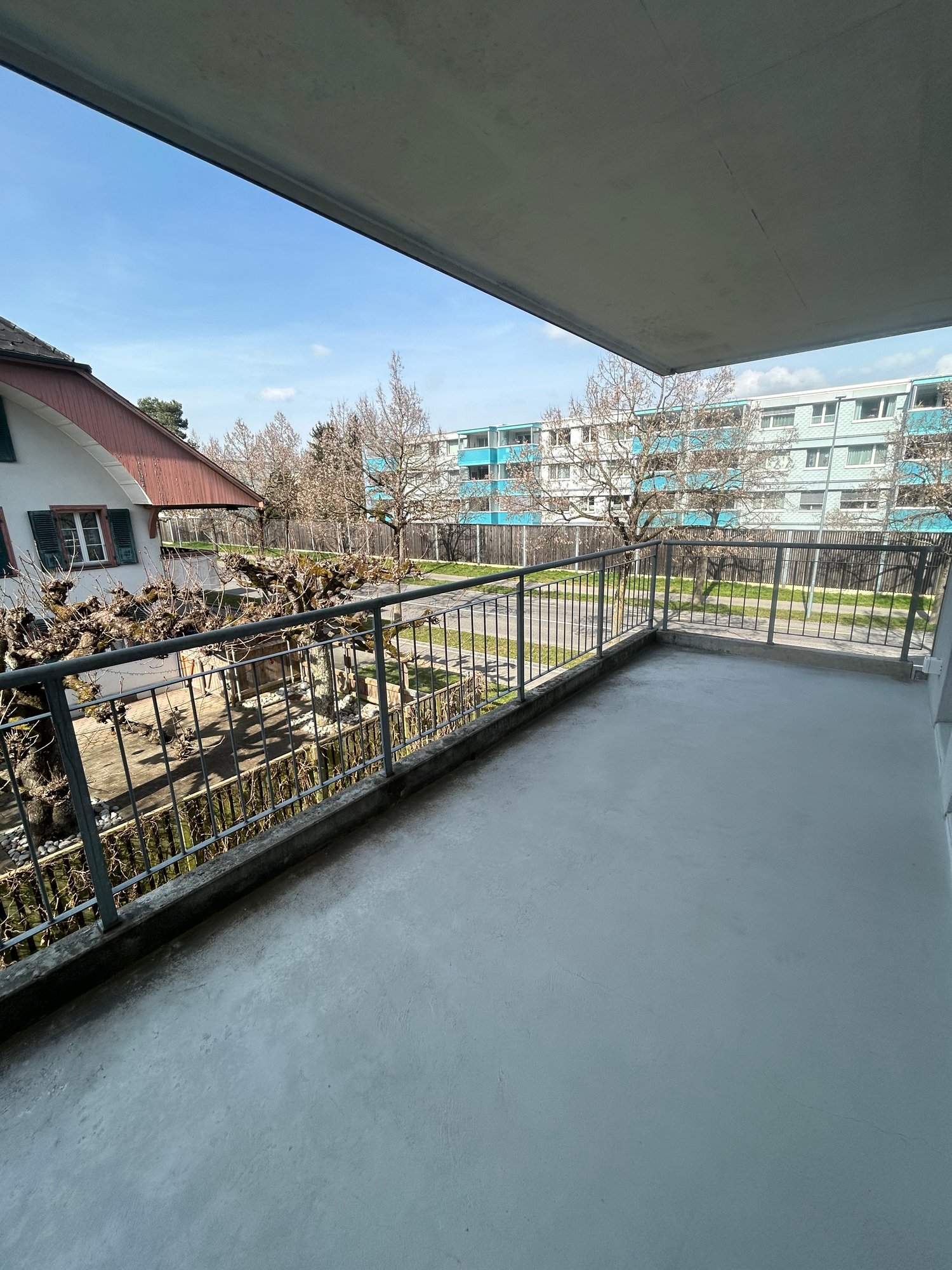 frisch sanierte 4.5-Zimmer-Wohnung mit Balkon im Herzen von Belp - Bild 9