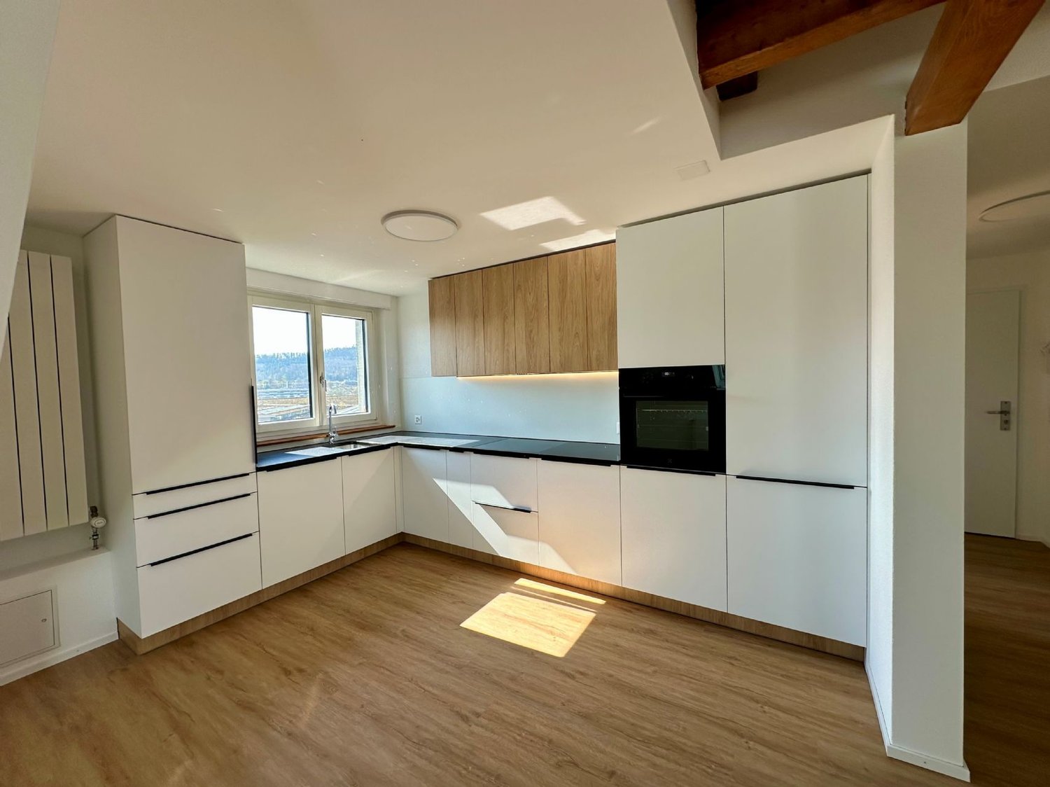 Erstbezug 2.5-Zimmerwohnungn an zentraler Lage zu vermieten! - Bild 1