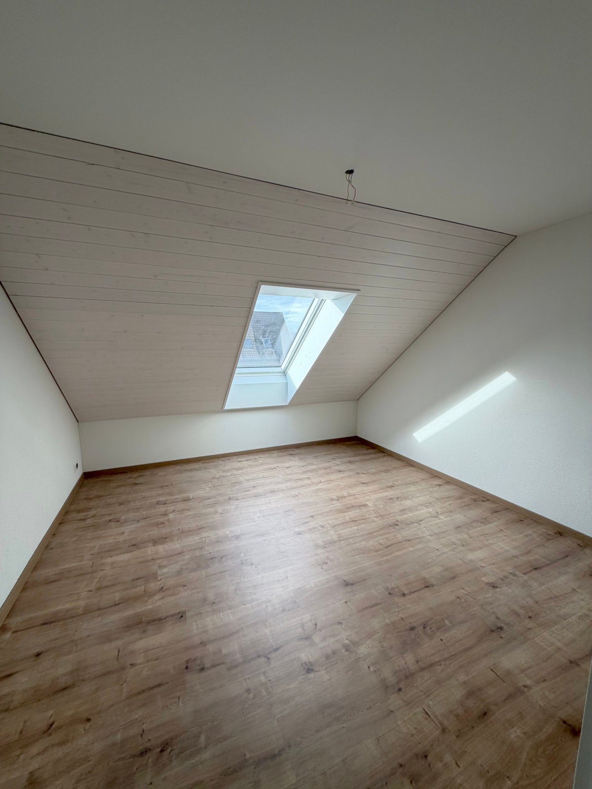 Modern wohnen im Neubau – 2.5 Zimmer mit 80m² - Bild 6