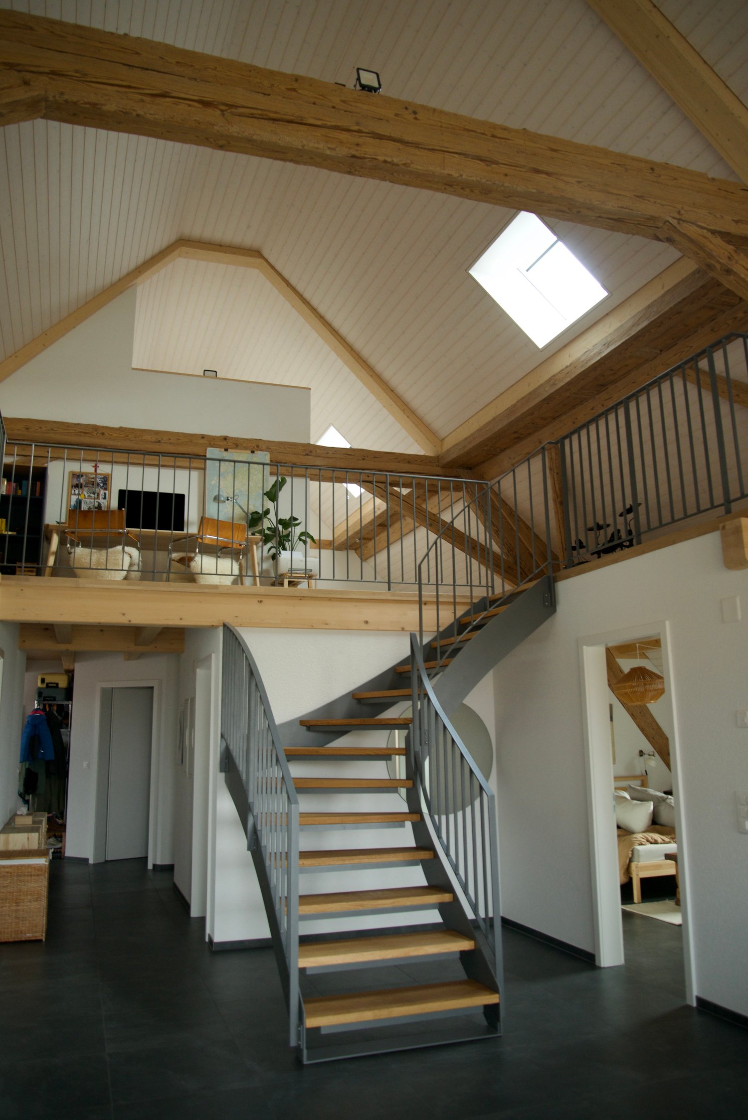 Moderne 5-Zimmer-Duplex-Wohnung mit Balkon und Weitsicht - Bild 11