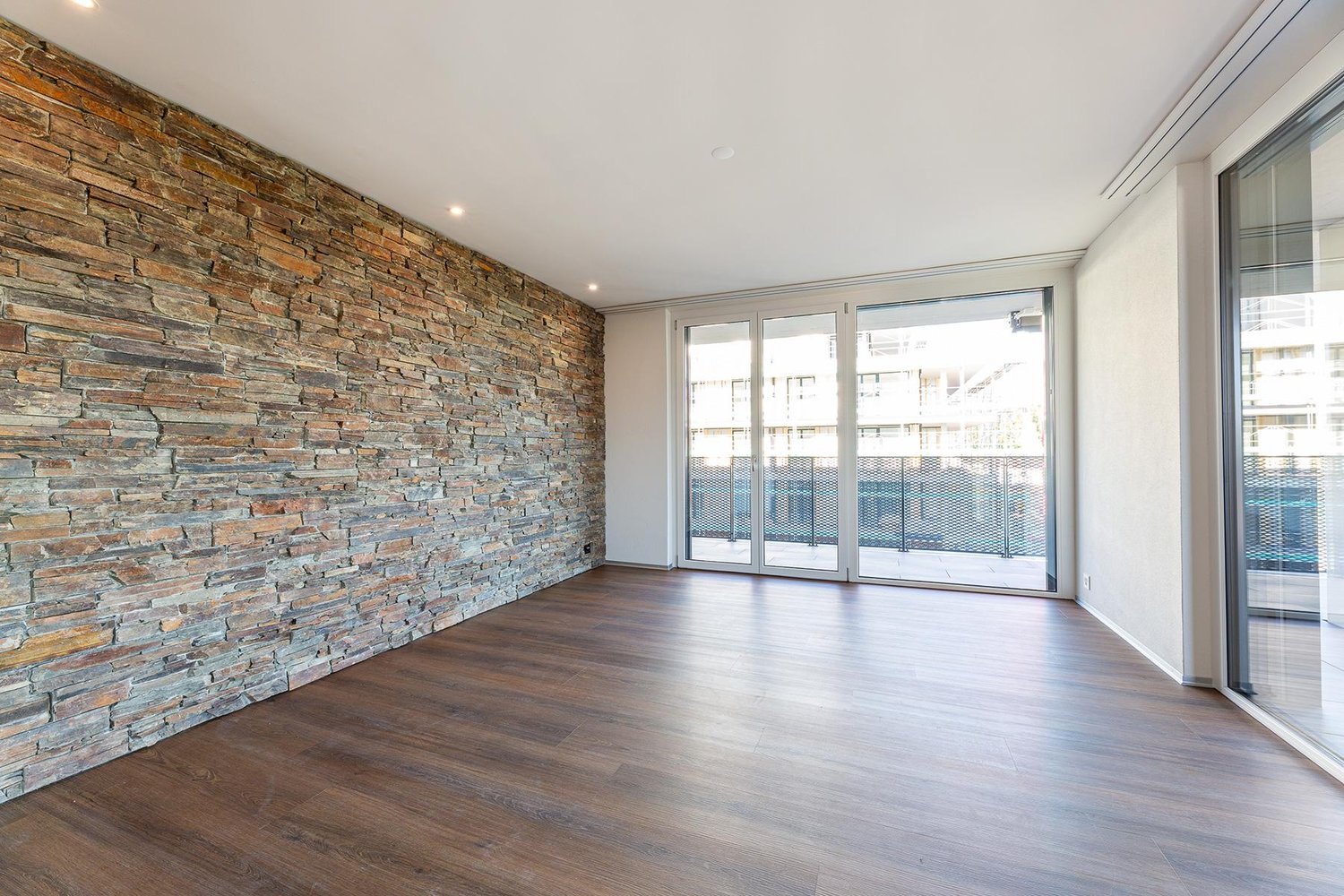 Moderne Minergie-Wohnung in Seenähe mit Balkon & Smart-Home - Bild 4