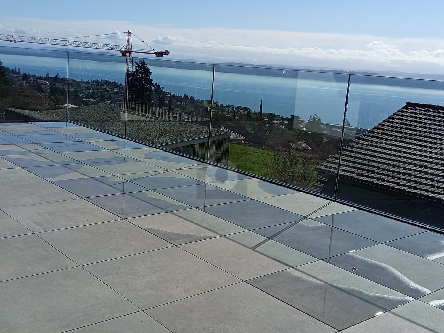 MODERNE, LUMINEUX & CONFORTABLE - Bild 2