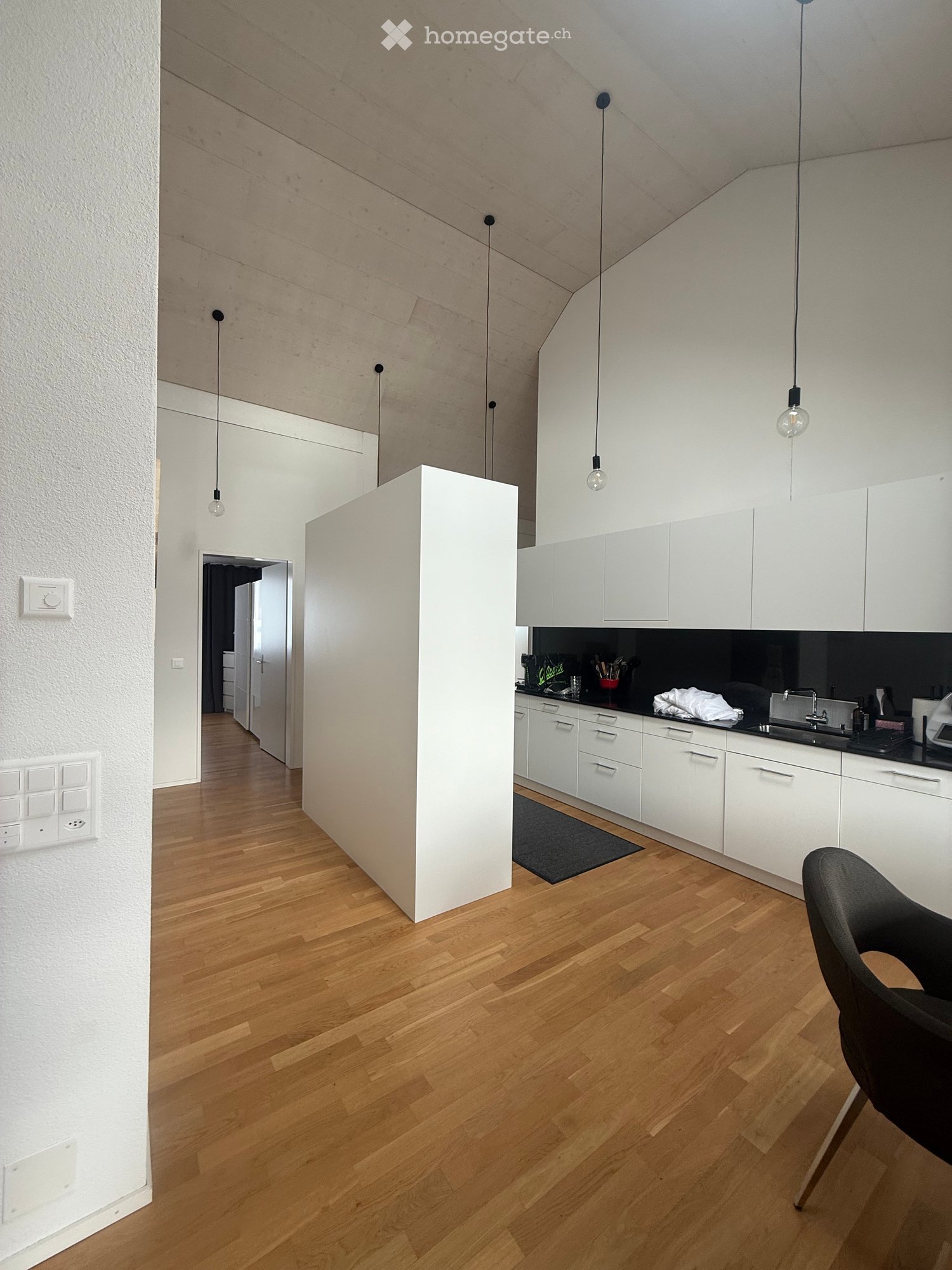 Moderne 3.5-Zimmer-Dachwohnung mit Minergie-Standard in Fahrwangen - Bild 5