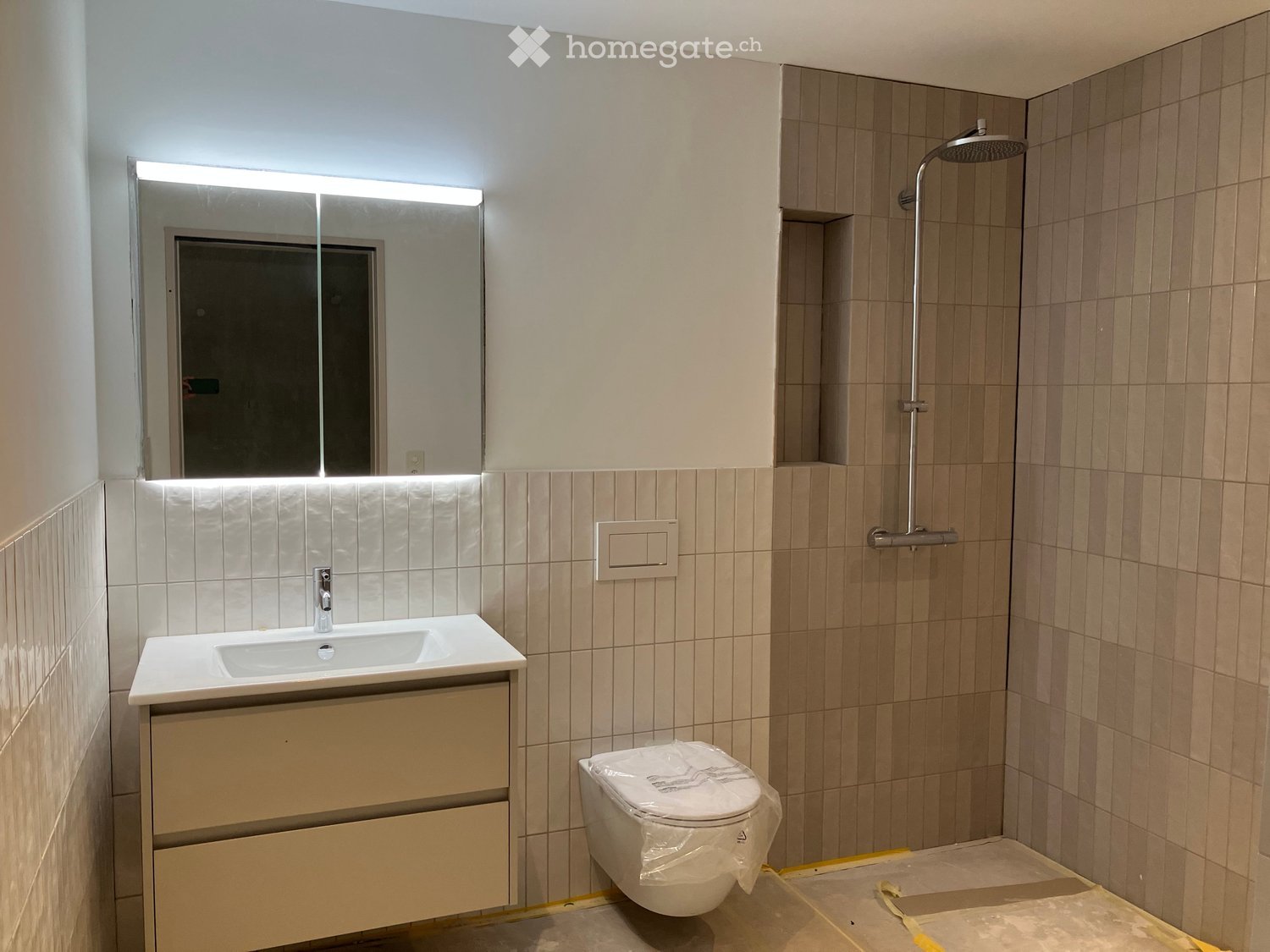 5.5-Zimmer-Wohnung mit Panorama & Eigentumsstandard in Wernetshausen - Bild 5