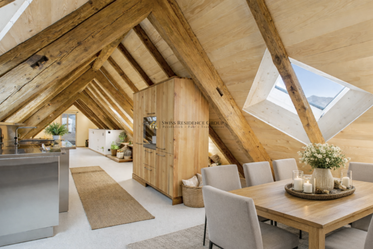 Historischer Charme erstrahlt in neuem Flair - Erstbezug in Oetwil an der Limmat - Bild 1