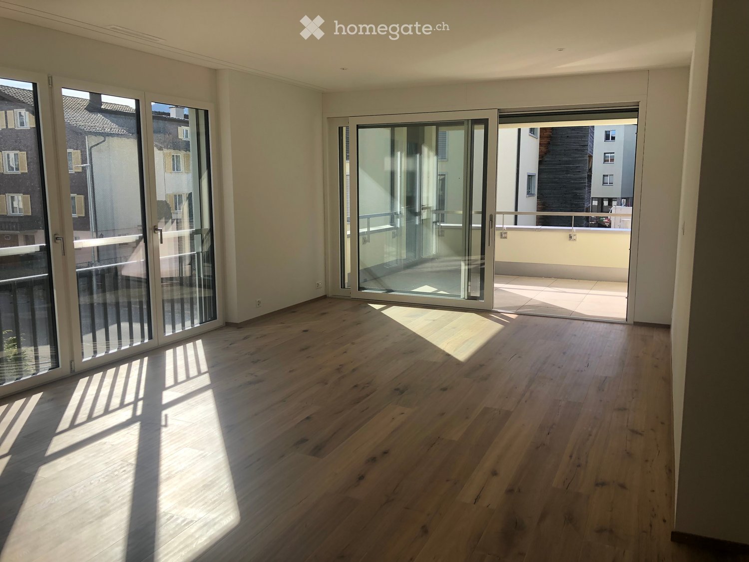 Luxuriöse 3.5 - Zimmerwohnung in Unterägeri - Bild 1