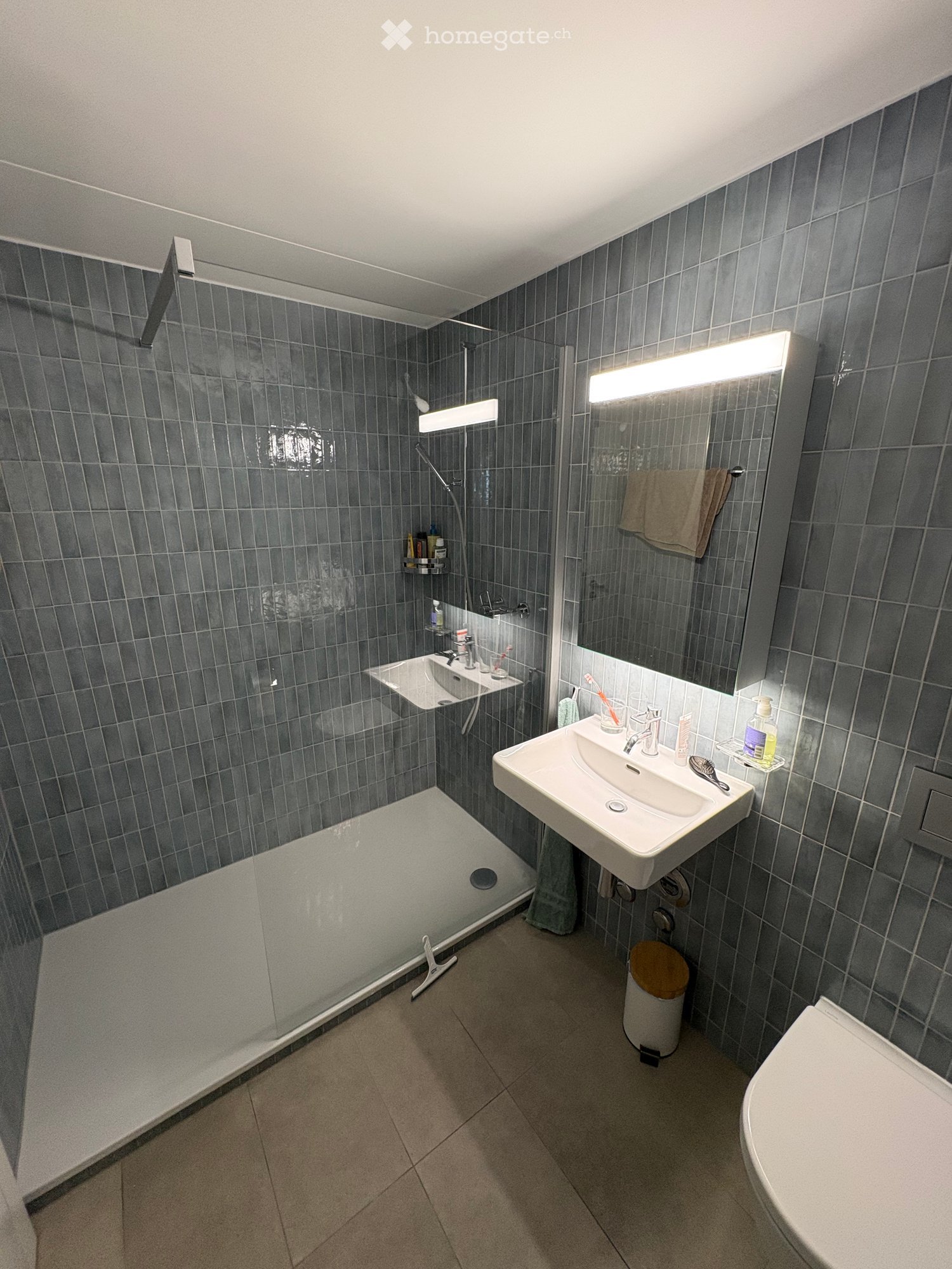 Appartement de standing au cœur de Neuchâtel – Vue imprenable sur le lac - Bild 5