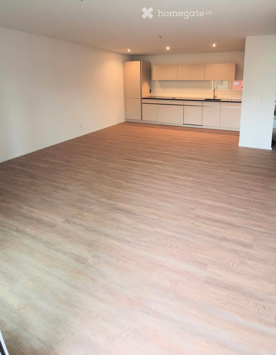 Moderne 2.5-Zimmer-Wohnung mit Balkon in Kempten - Bild 2