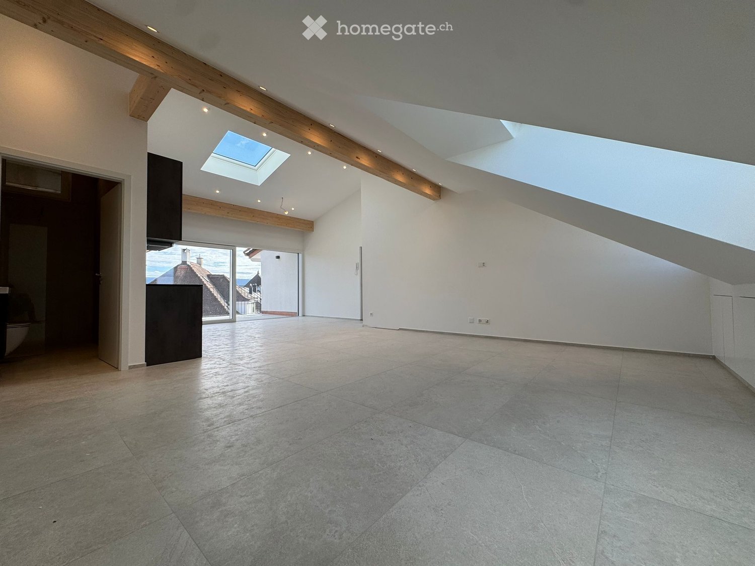 Erstvermietung: Sehr schöne Attika-Wohnung (ca. 105m2) mit grosser Terrasse (ca. 34m2) - Bild 4