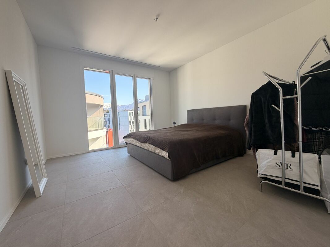 MASSAGNO NUOVO ATTICO 2.5 LOCALI AMPIO E CON TERRAZZA COPERTA (ARREDATO) - Bild 6