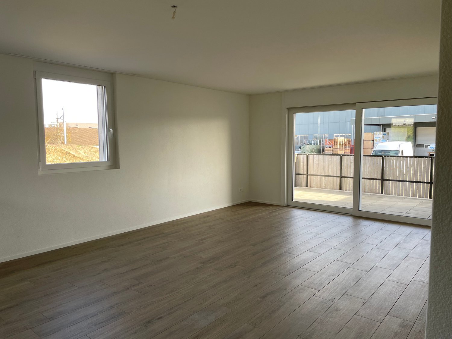 Neubau - Erstbezug in topmoderne, lichtdurchflutete EG-Wohnung - Bild 3