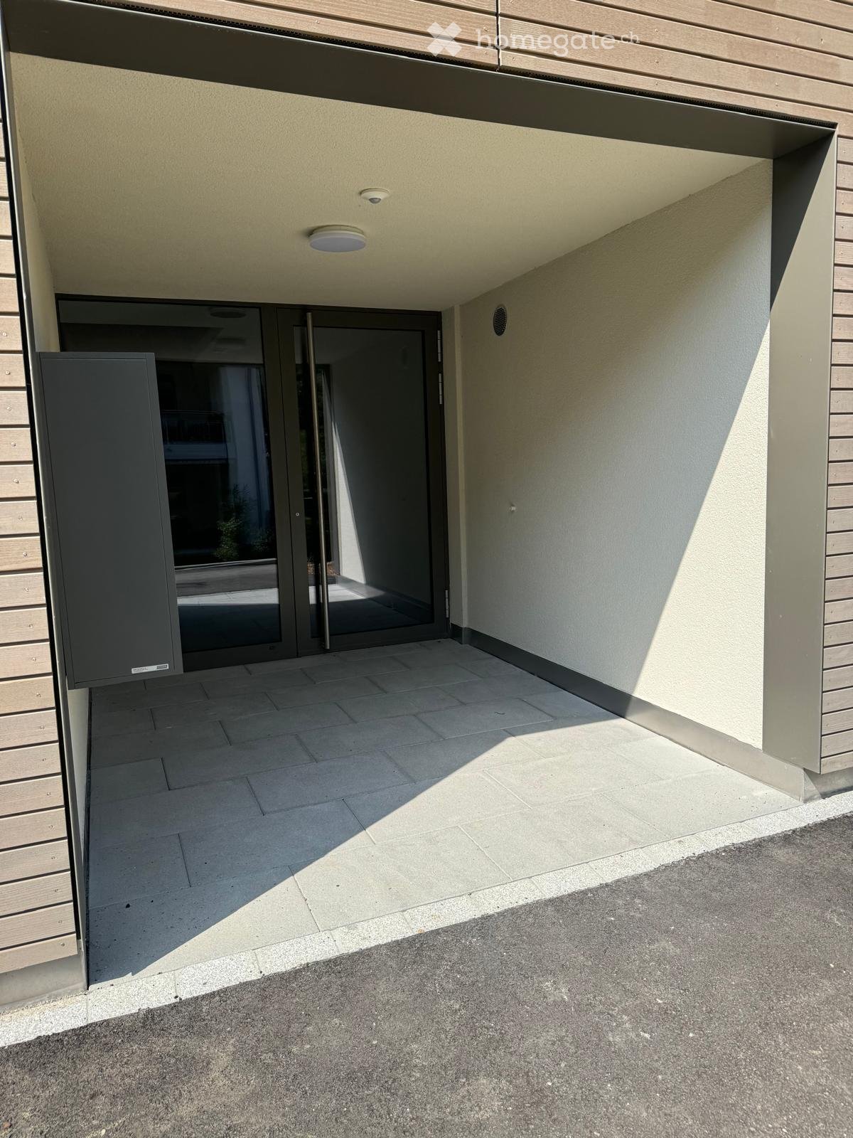 Moderne 4.5-Zimmer-Neubau-Wohnung mit Balkon und zwei Tiefgaragenplätzen in Siglistorf - Bild 2