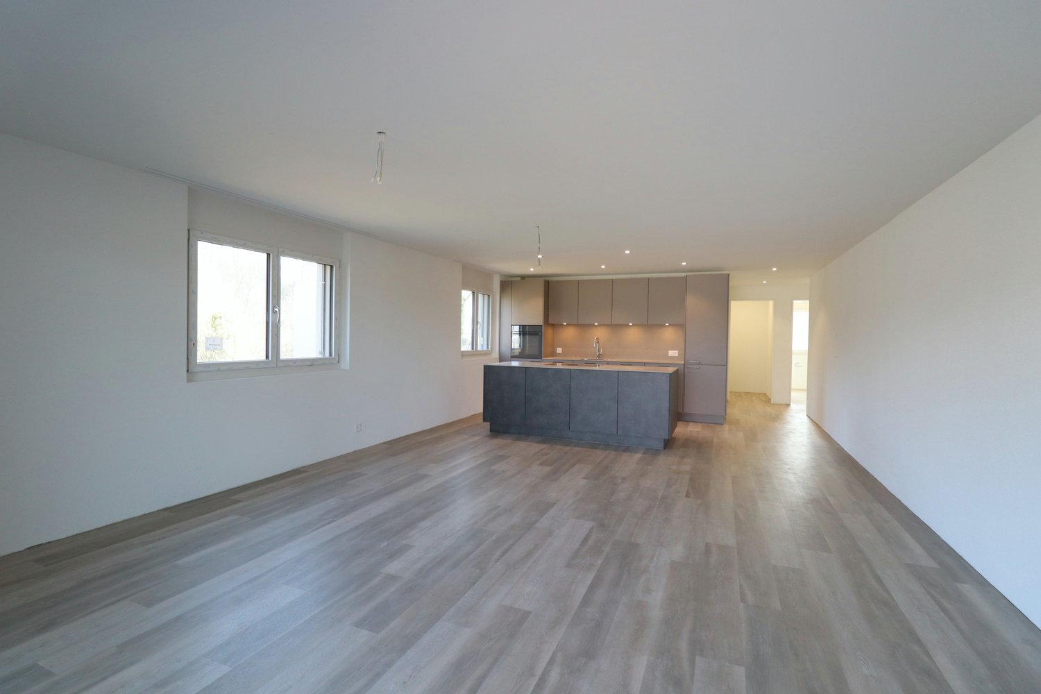 NEUBAU 3.5-Zimmer Gartenwohnung an ruhiger Lage - Bild 2