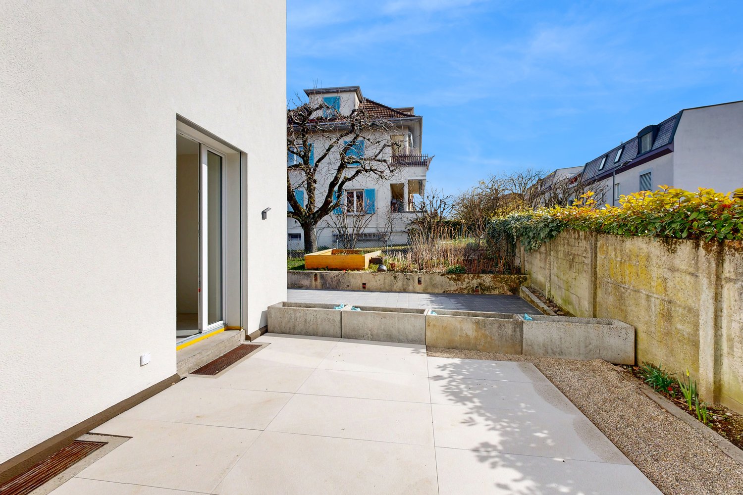 Magnifique 2.5 pièces avec grande terrasse - Bild 2