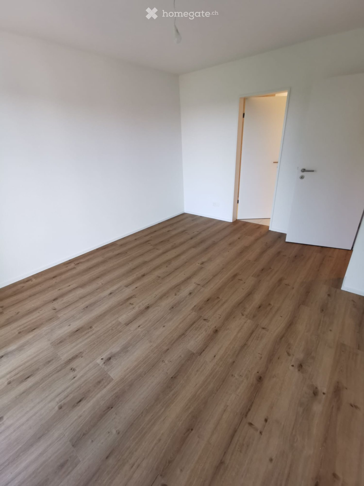 Topmoderne 4,5 Zimmer Attikawohnung mit grosser Terrasse - Bild 13