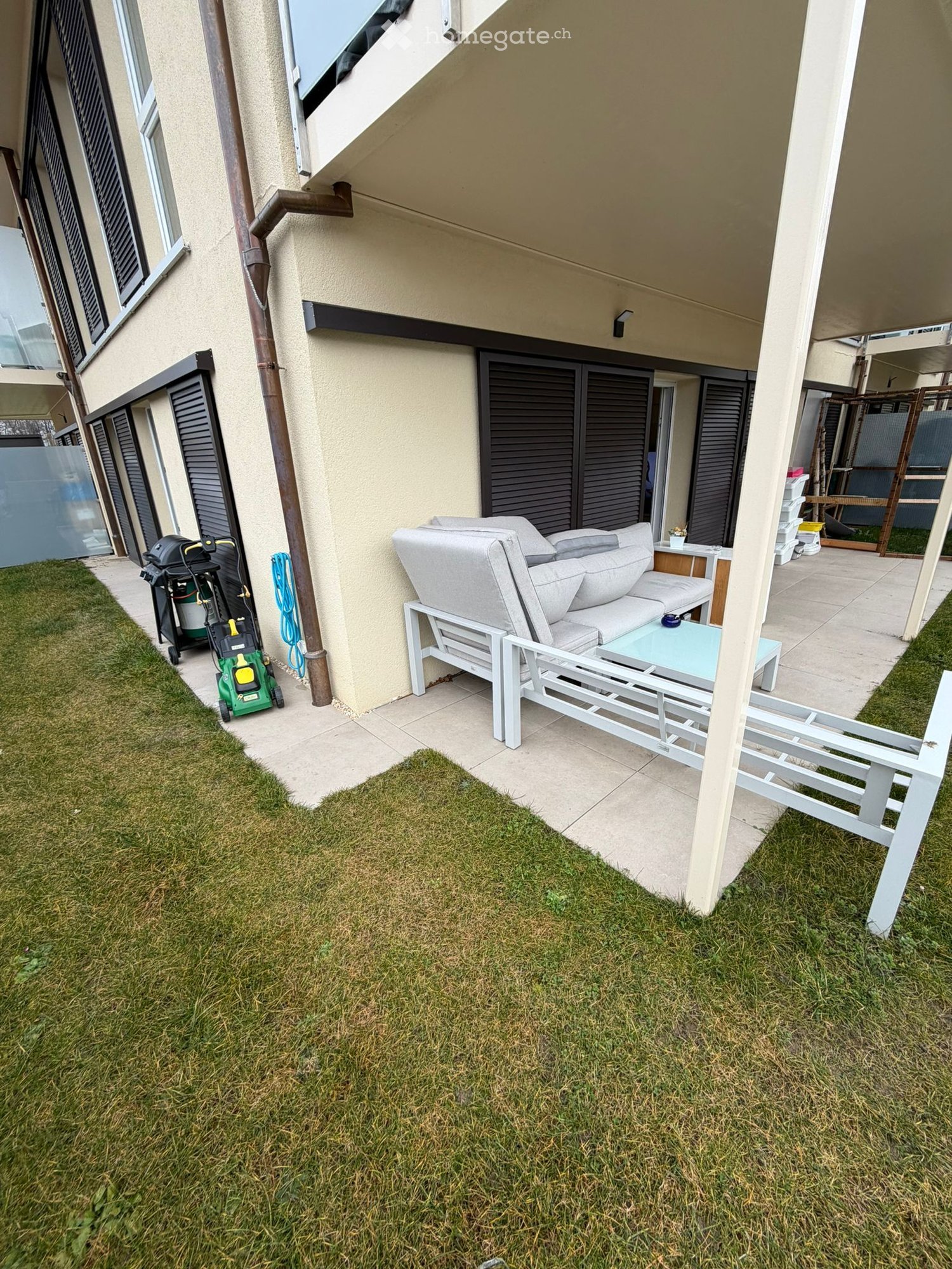 Appartement récent de 3,5 pièces avec terrasse à Epautheyres proche d'Yverdon - Bild 1