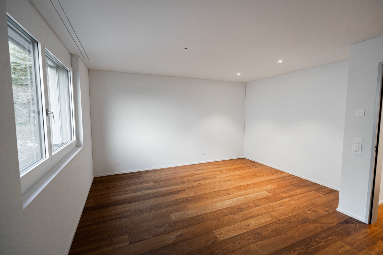 Moderne 4.5-Zimmer-Wohnung mit gedecktem Sitzplatz und schöner Aussicht in Ruswil - Bild 7