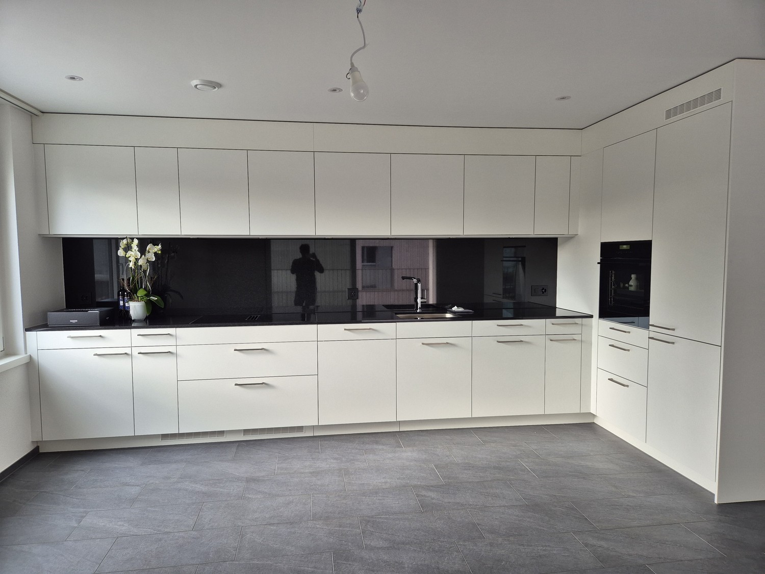 Erstbezug: Moderne 4.5-Zimmer-Wohnung an zentraler und ruhiger Lage in Bülach - Bild 1