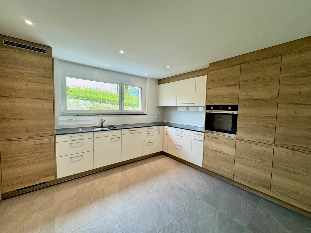 Neuwertige 4.5-Zimmer-Gartenwohnung zu vermieten - Bild 5