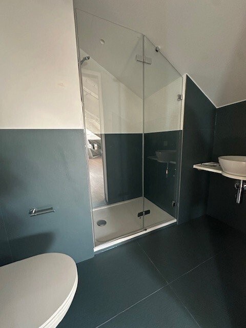 Deux élégants studios neufs sous gare à Lausanne! - salle_de_douche.jpg