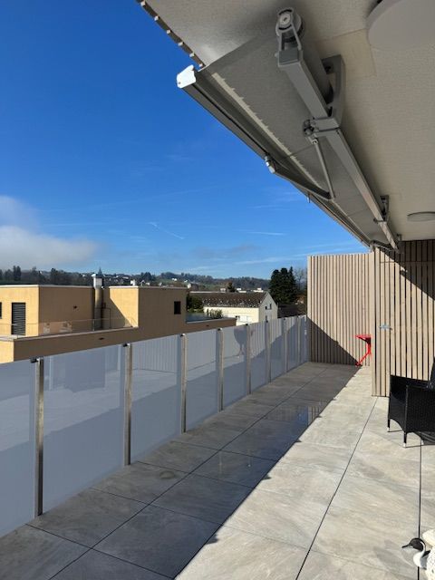 Ab sofort - Tolle 2.5 Zi Attika im Loftstyle mit 65 m2 BGF und 60 m2 Dachterrasse - Bild 3