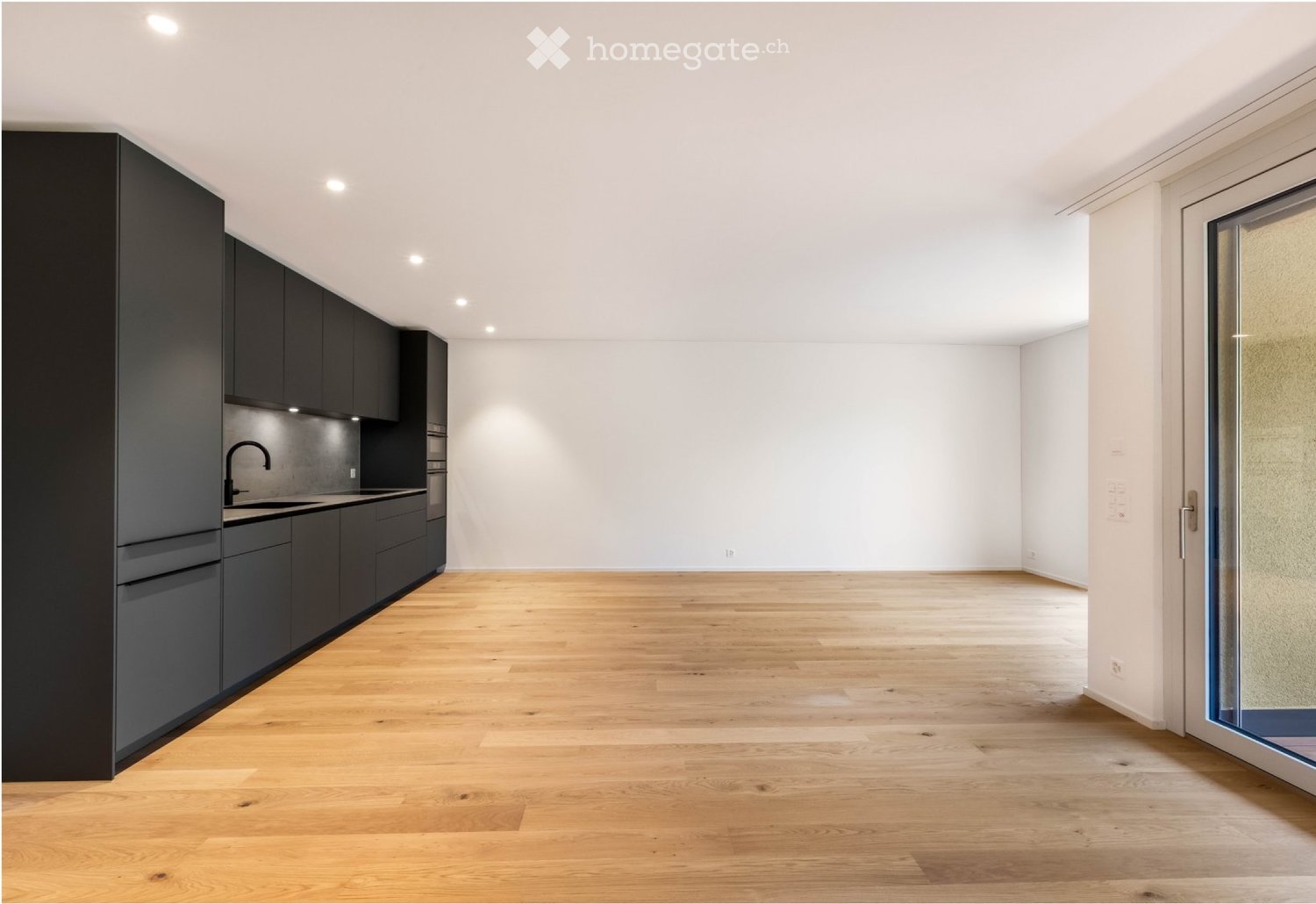 Moderne 2.5-Zimmer-Neubau-Wohnung mit Balkon in Cham - Bild 4