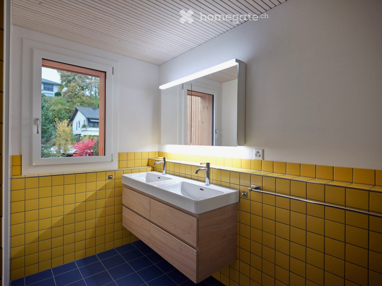 Moderne 3.5-Zimmer-Dachwohnung mit Seeblick und direktem Seezugang in Uerikon - Bild 8