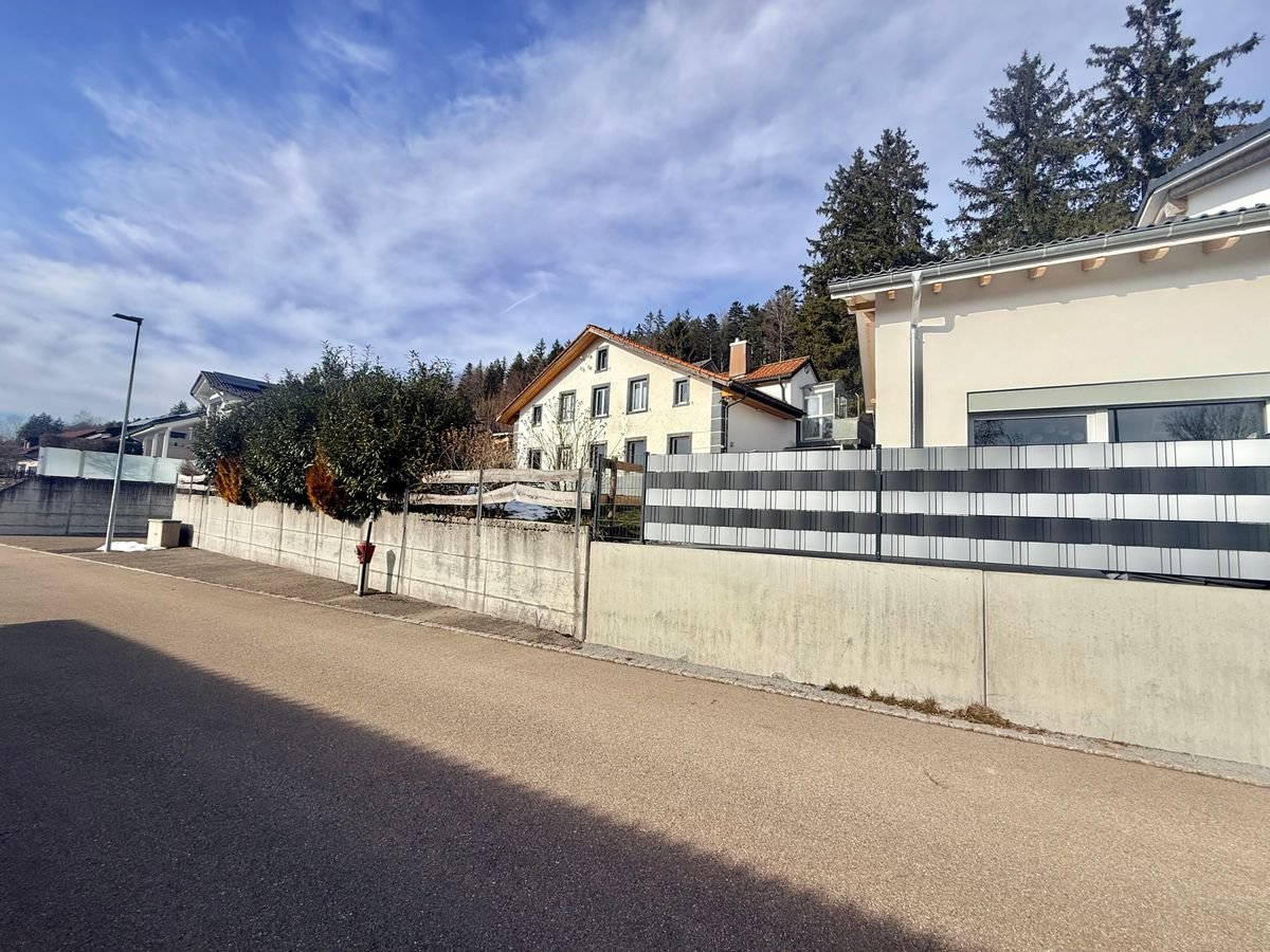 Spacieux 5.5 pièces avec vaste terrasse - Bild 12