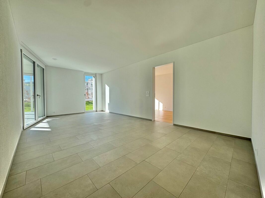 Frick / 3.5 Zimmer-Gartenwohnung - Bild 3