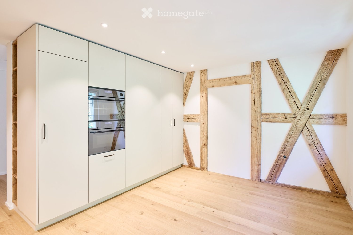 Historische 5.5-Zimmer Wohnung / Büroräume in Seewen SZ - Bild 2