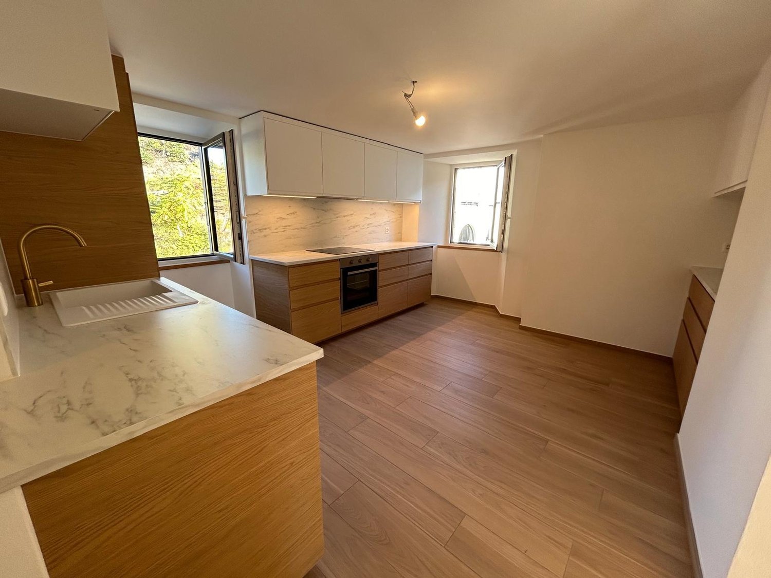 NEUF – Cœur du village – Place de parc – Pour personnes en bonne forme physique - Bild 2