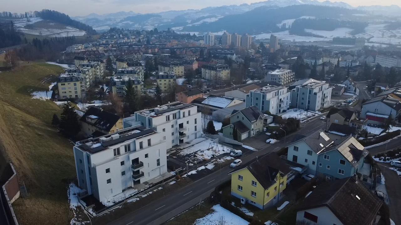 Modern - mit Sitzplatz und Loggia - Neubau - Bild 10