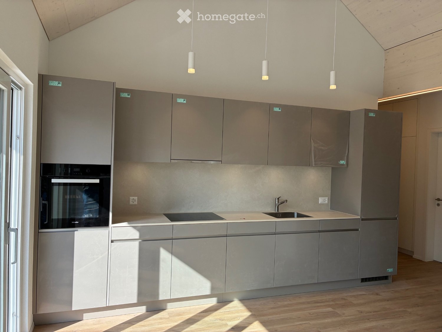 Helle Dachgeschoss Wohnung, Neubau - Bild 4