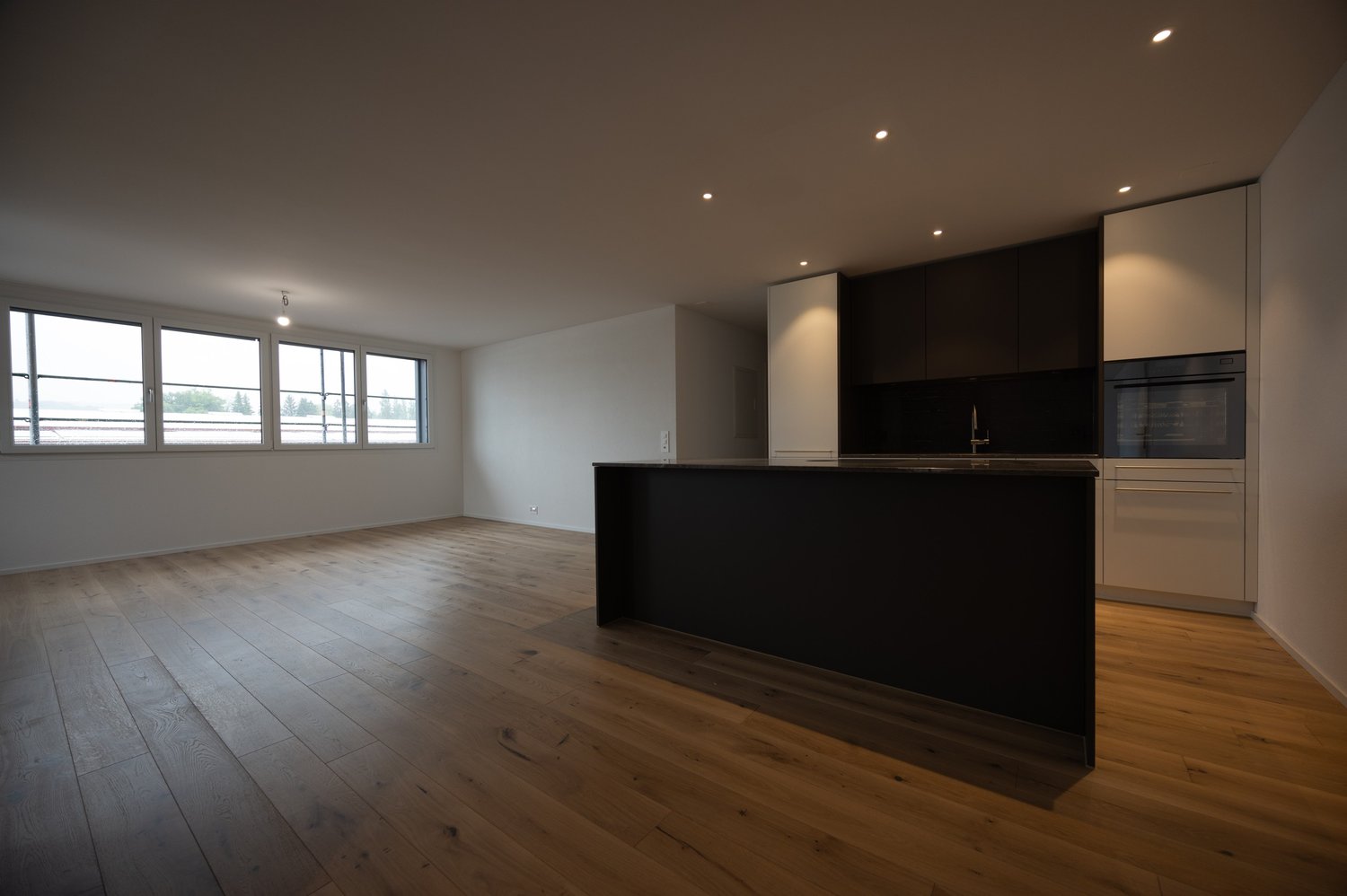 Moderne 4.5-Zimmer-Neubau-Wohnung mit Balkon in Affeltrangen - Bild 2