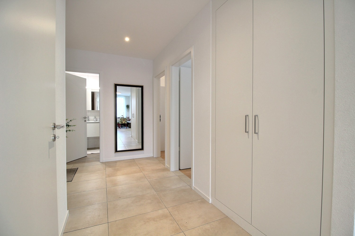 Splendide appartement de 4.5 pièces à louer à Marly ! - Couloir