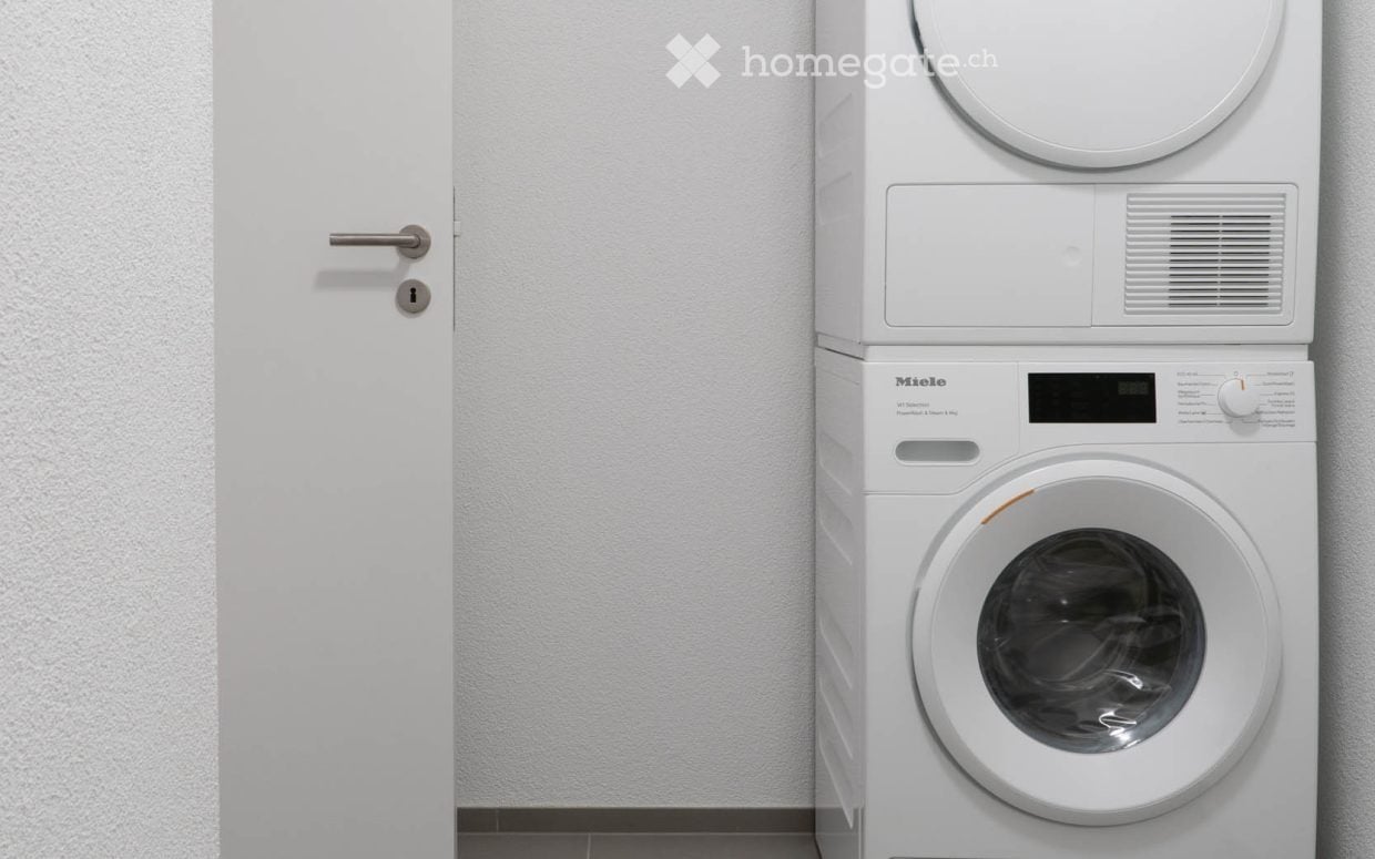 Moderne 4.5-Zimmer-Neubau-Wohnung mit Bergblick in Schmerikon - Bild 4